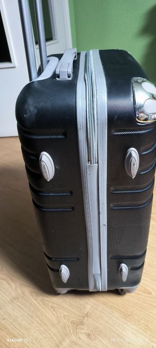 Maleta Cabina Rígida 4 ruedas
