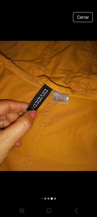 Parka hym talla m mostaza 