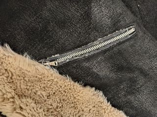 Chaqueta negra corta