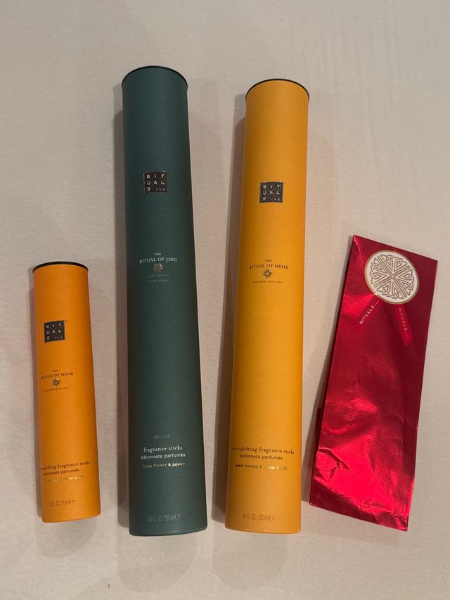 3 cajas  de Rituals de ambientadores y bolsa papel