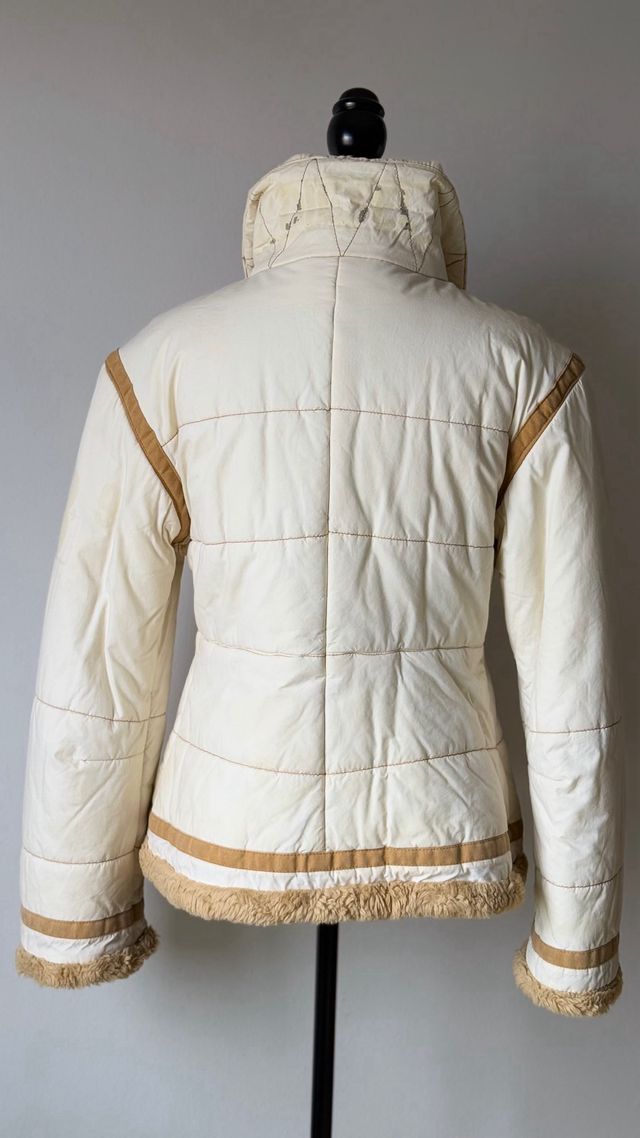 Chaqueta acolchada de DIESEL. Color beige talla L