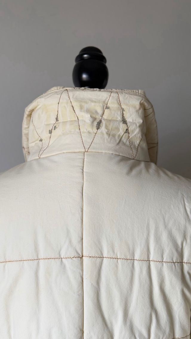 Chaqueta acolchada de DIESEL. Color beige talla L