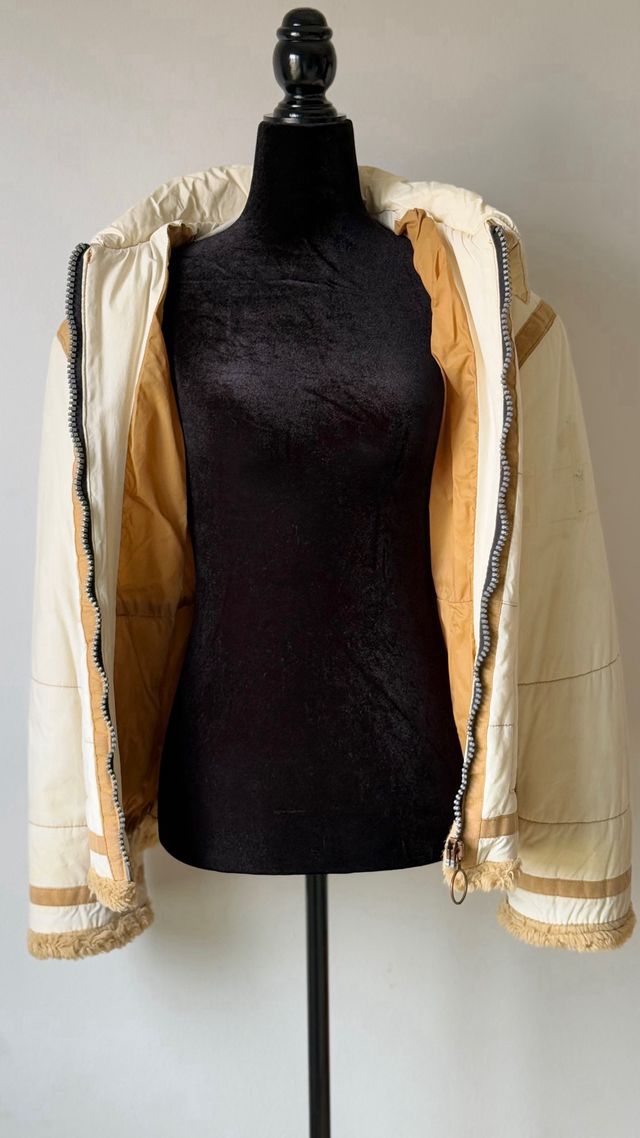 Chaqueta acolchada de DIESEL. Color beige talla L