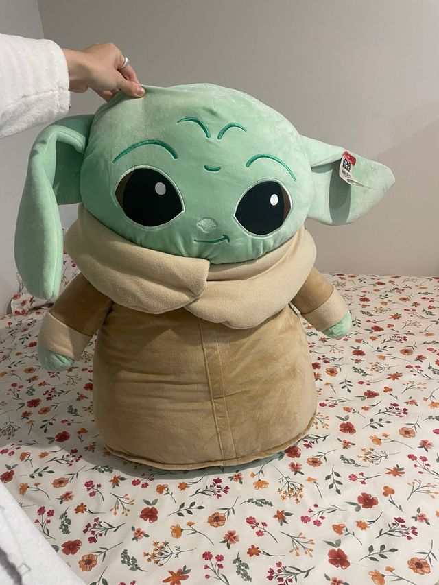 Peluche Baby Yoda gigante disney