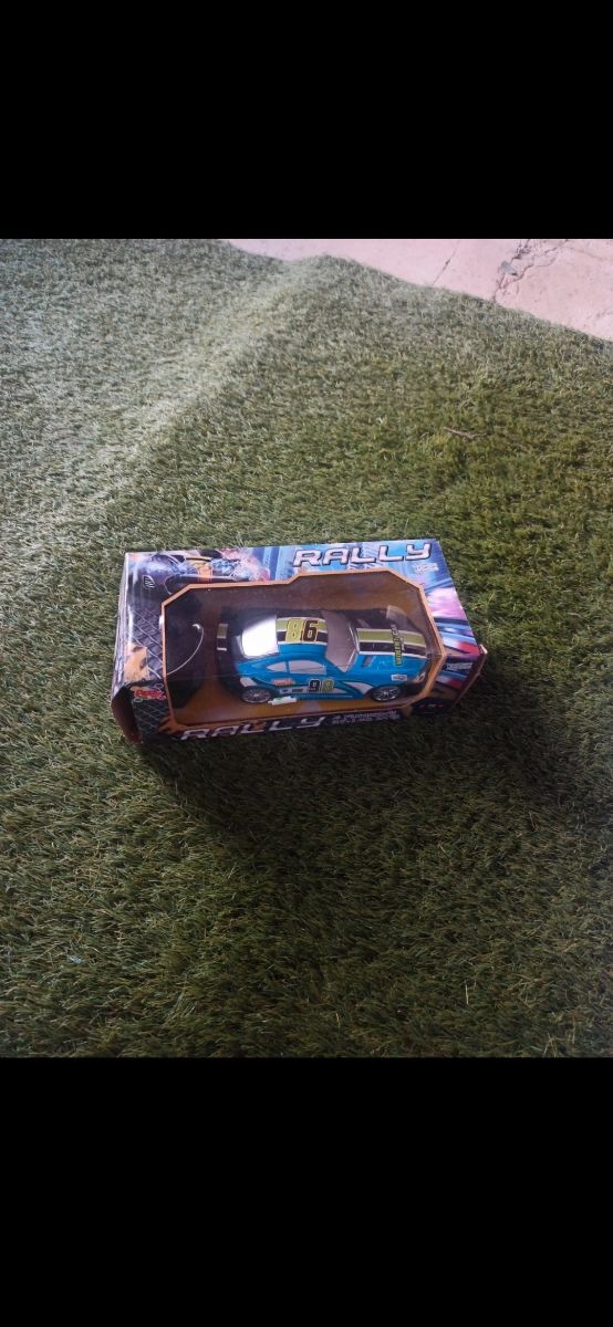 Coche teledirigido para niños