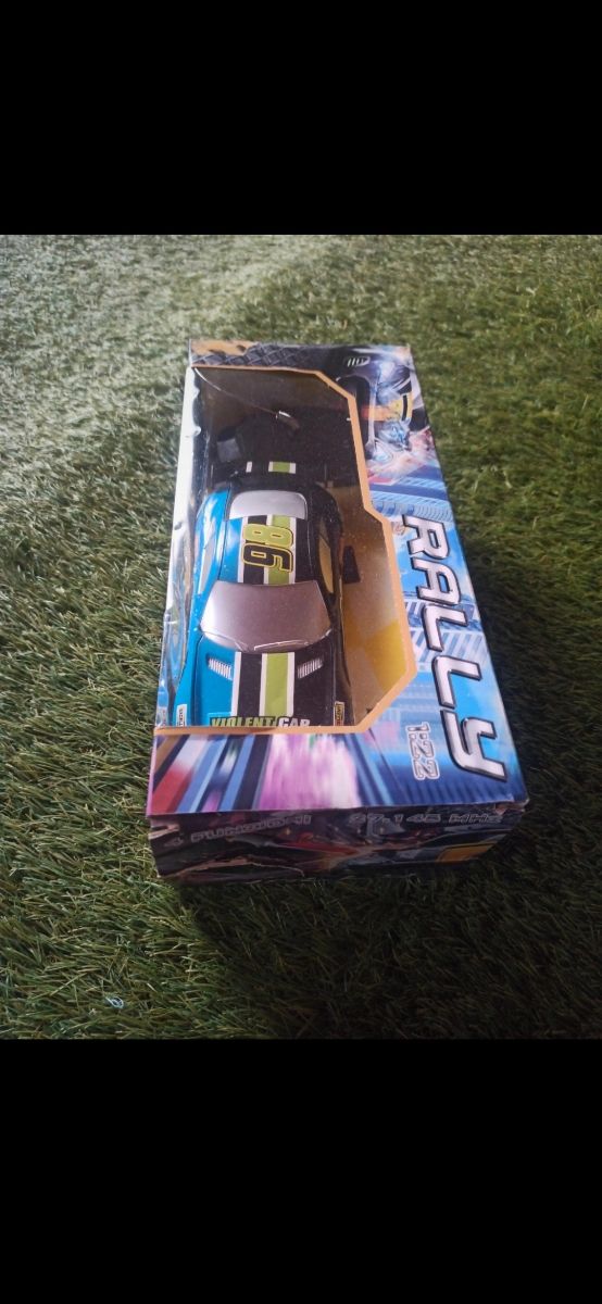 Coche teledirigido para niños