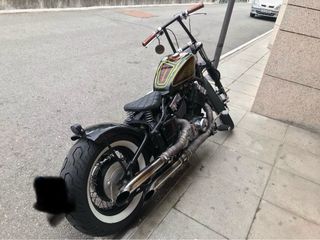 Yamaha XVS 650 Custom