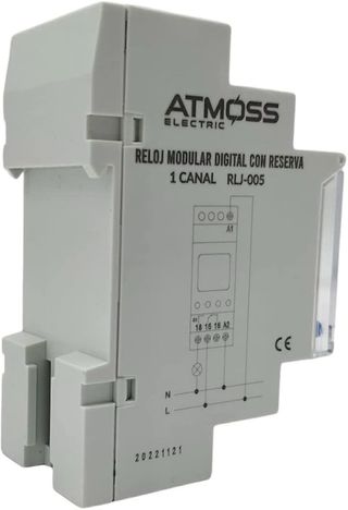 Intereuptor horario digital semanal