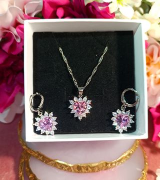 Conjunto de plata corazón rosa
