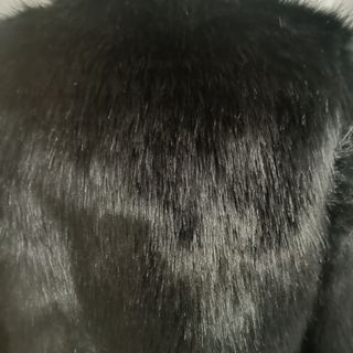 Chaquetón Pelo Sintético Negro