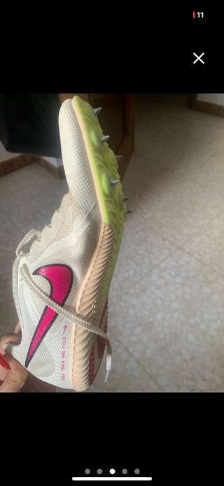 Clavos atletismo Nike 