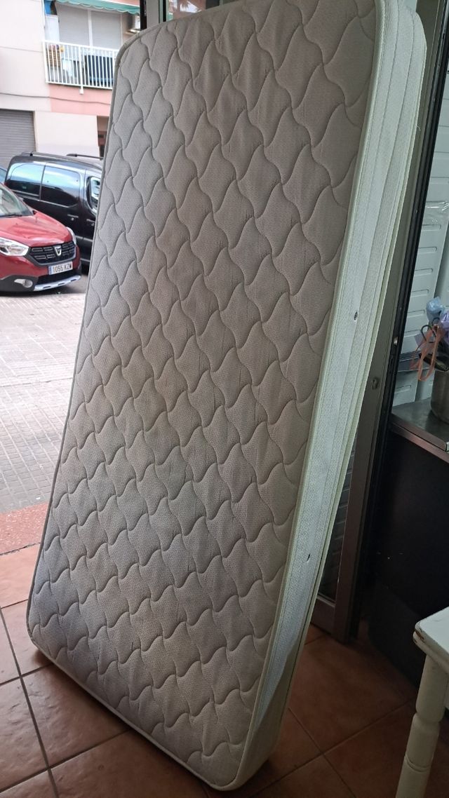 Colchón viscoelástico 135×190