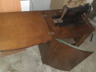 Maquina de Coser Antigua