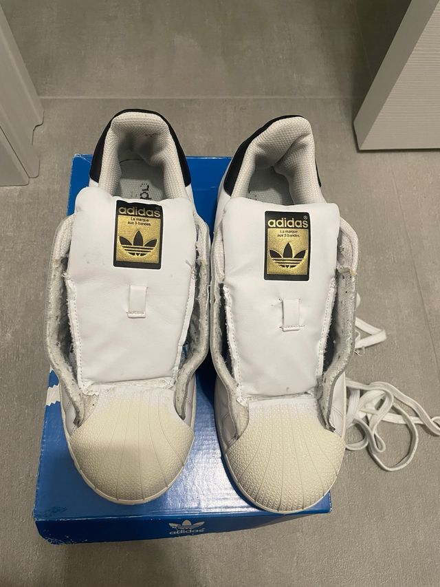 Adidas superstar 42 2/3