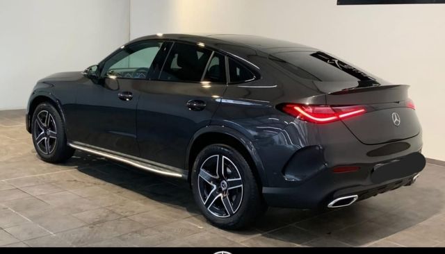 Mercedes-Benz CL Coupe 2025