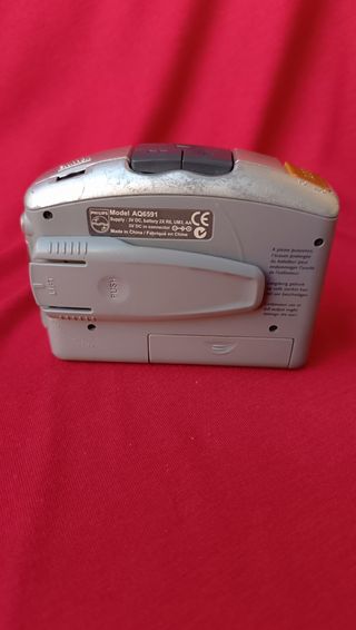 Walkman Philips AQ6591 con radio