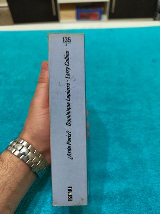 Libro Arde Paris? Lapierre y larry collins