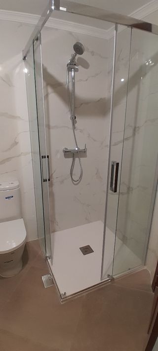 Se ofrece  albañil