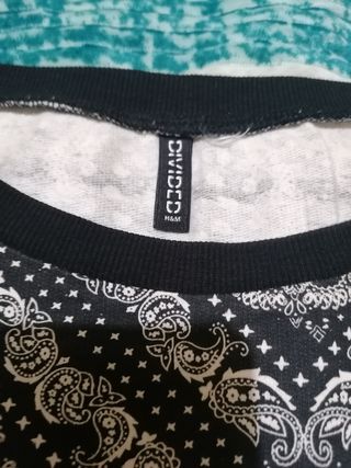 Camiseta manga larga negra y blanca 