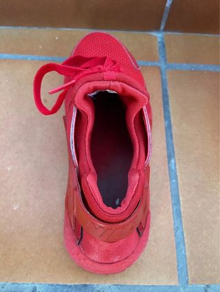 Nike huarache roja