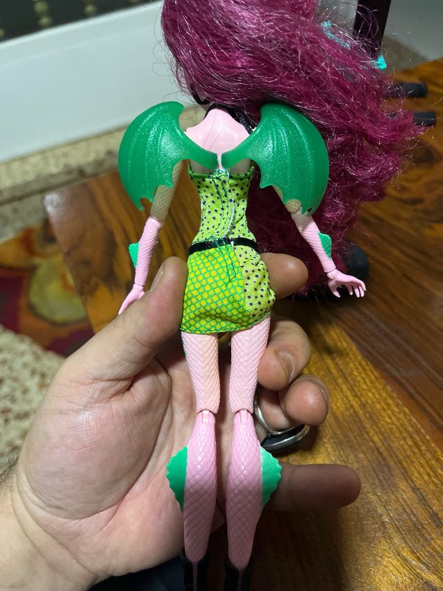 Monster high create dragon