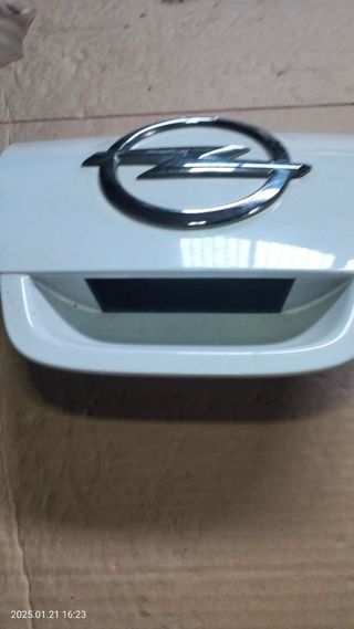 Pulsador maletero Opel Astra 2014 2015