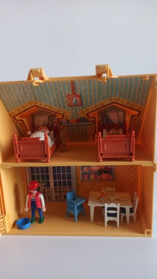 PLAYMOBIL CASA DE MUÑECAS
Ref. 4145