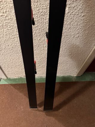 Esquíes competición Head