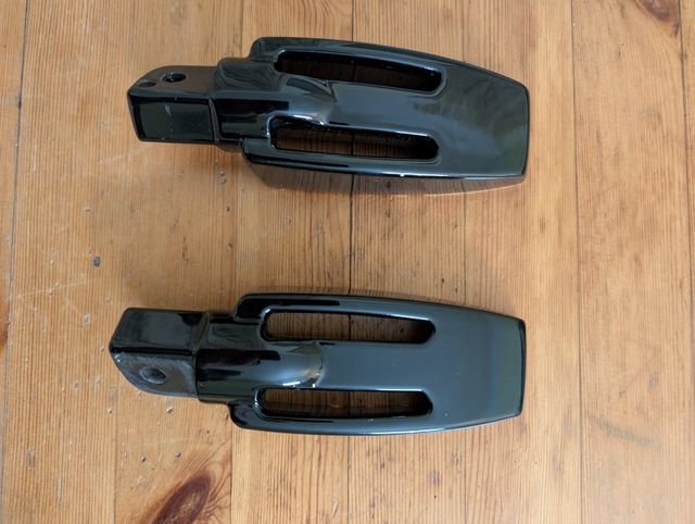 Pedane poggiapiedi passeggero Wild One