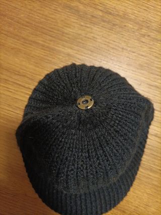 Visera punto negra