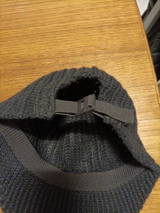 Visera punto negra