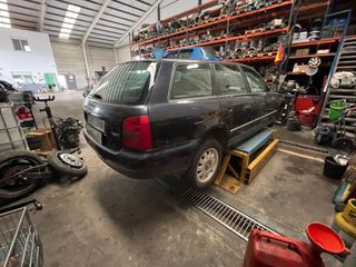 DESPIECE COMPLETO DE AUDI A4 1.8 20V TURBO 150CV