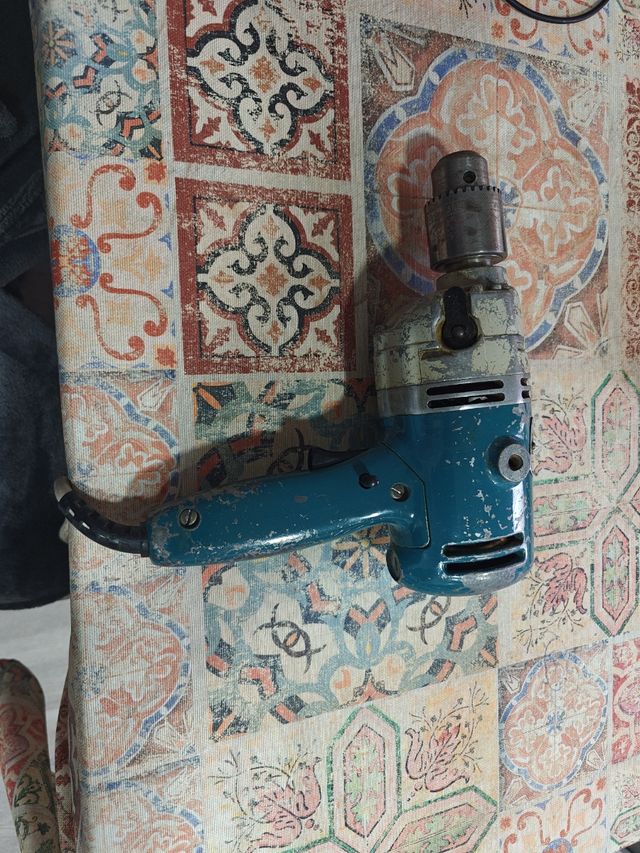 Taladro black decker