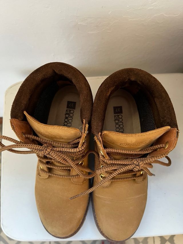 Botas coronel Coronel Tapioca