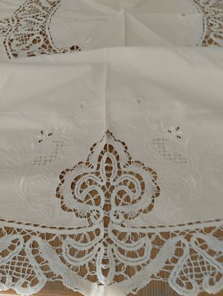 Tovaglia da tavola rotonda . Vintage