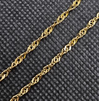 Cadena de Oro 18K, Singapur, 5.46gr, 52cm