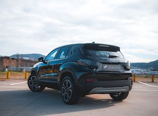 JEEP AVENGER BEV SUMMIT 54KWH 115KW 156CV