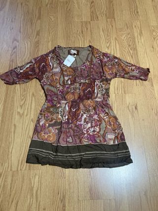 Vestido nuevo con etiqueta