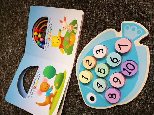 Juguetes educativos Bebe Einstein