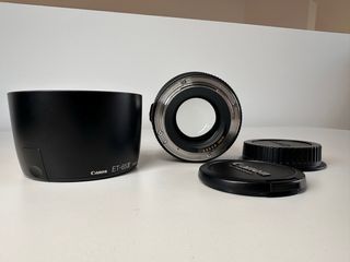 Canon EF 85mmf 1.8  + parasol original +(2filtros)