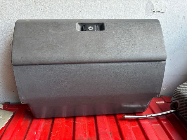 VW T4 Guanteras de cabina/tablier Ref.238