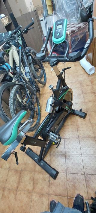 Bicicleta spinning cecotec