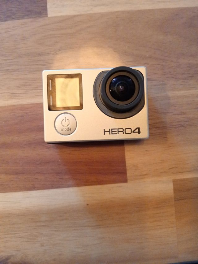 GOPRO HERO 4