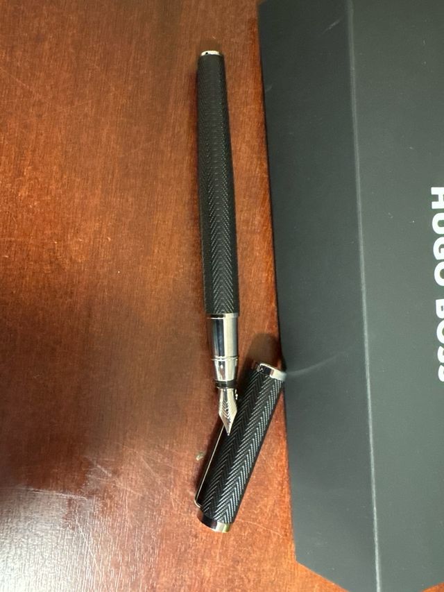 BOSS Hugo Ballpoint Pen Formazione