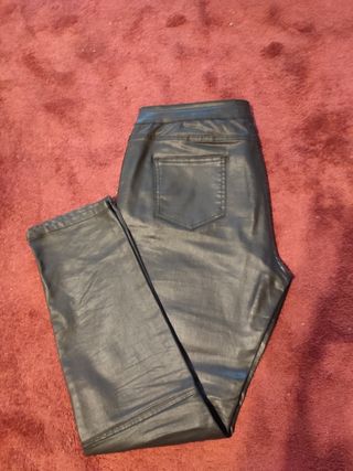 Pantalón chica,negro ,efecto cuero .95 CMS cintura