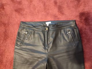 Pantalón chica,negro ,efecto cuero .95 CMS cintura