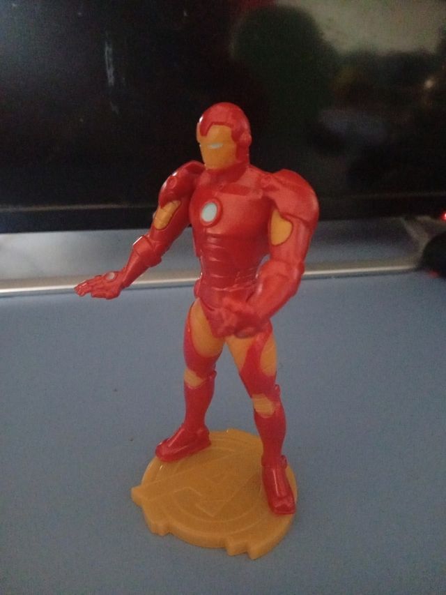 Iron man Kinder sorpresa
