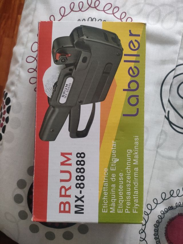 Máquina de etiquetar