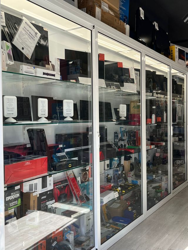 CASCOS STAR WARS 74 DE 81 (SEMINUEVO)