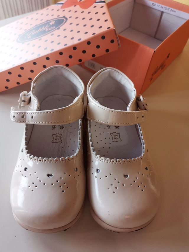 Zapatillas talla 23-24